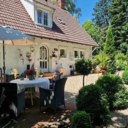 Quarto em Acomodações Particulares Gaestezimmer Im Haus Am Wald