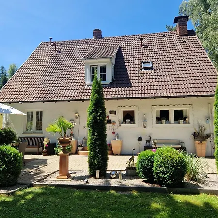 Quarto em Acomodações Particulares Gaestezimmer Im Haus Am Wald *