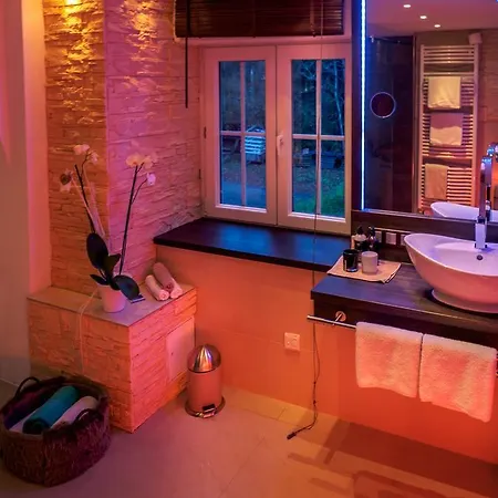 Gaestezimmer Im Haus Am Wald Quarto em Acomodações Particulares