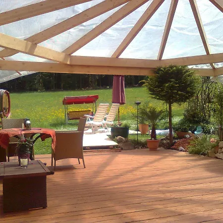 Quarto em Acomodações Particulares Gaestezimmer Im Haus Am Wald